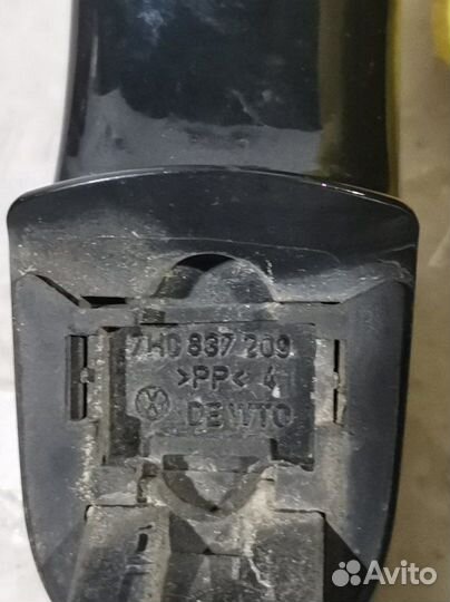 Ручка двери наружная Volkswagen Touran 1T2