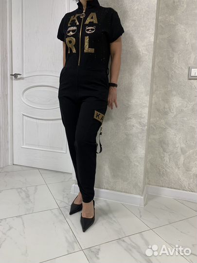 Комбинезон женский