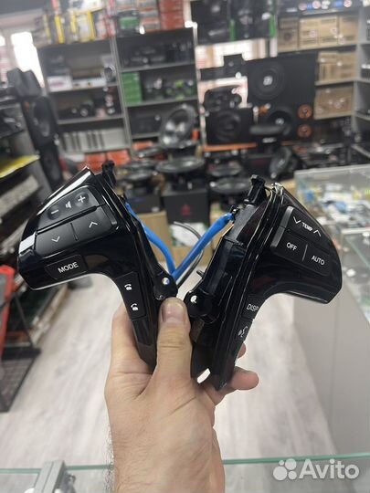 Кнопки на руле для Toyota Premio, Allion, Camry