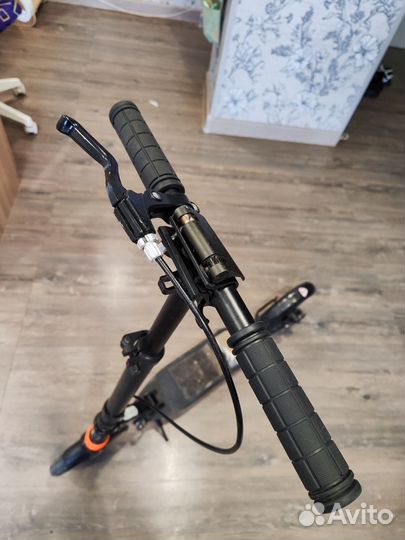 Самокат Urban Scooter Disc