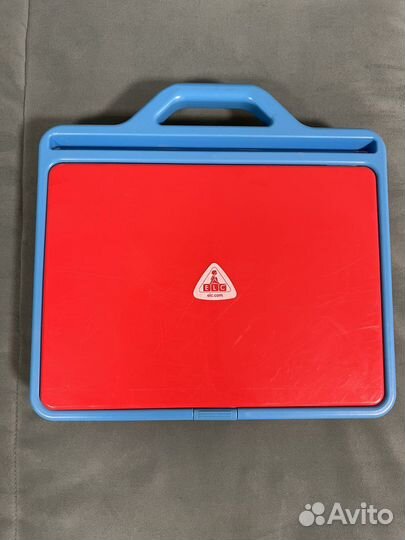 Чемоданчик ELC с магнитными буквами