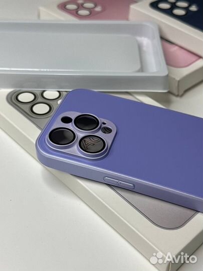 Чехол на iPhone с защитными линзами для камеры