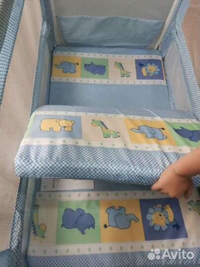 Детская кроватка