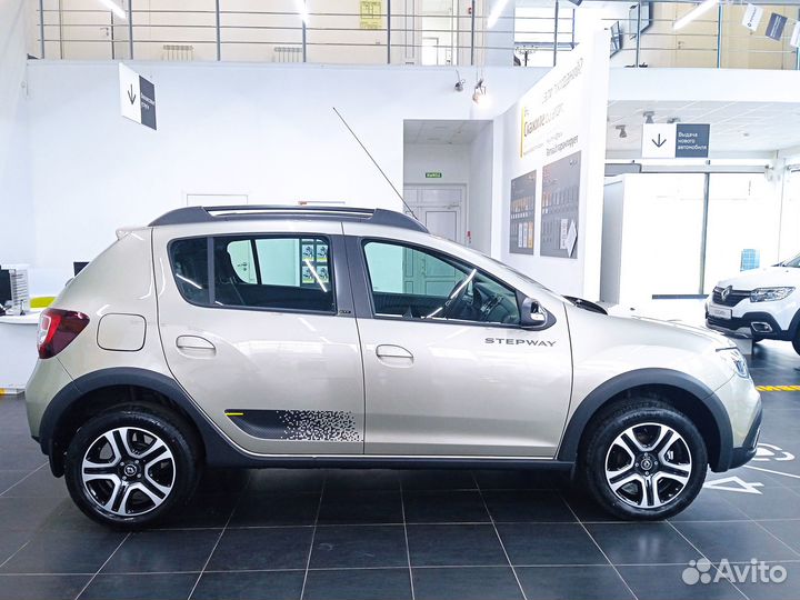 Renault Sandero Stepway 1.6 МТ, 2022