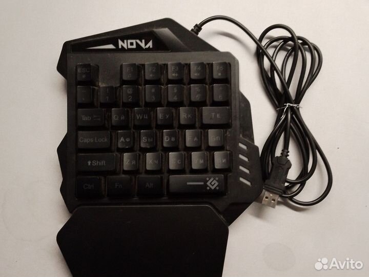 Делёная игровая клавиатура с подсветкой defender