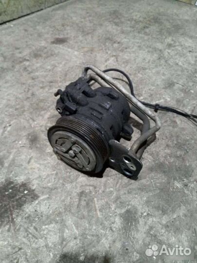 Компрессор кондиционера Volkswagen Pointer