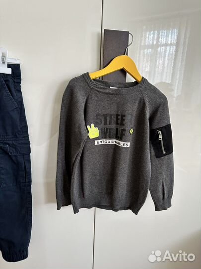 Свитер и брюки для мальчика фирмы leader kids