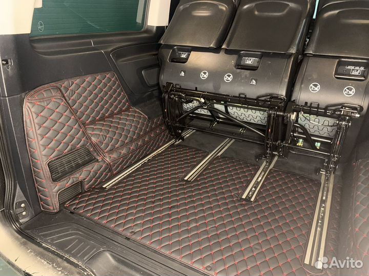 3Д коврики в багажник Mercedes-Benz SLR McLaren