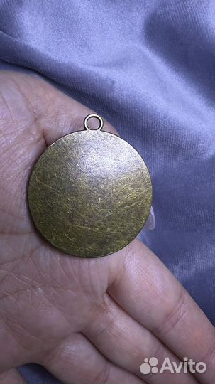 Кулон с сухоцветом