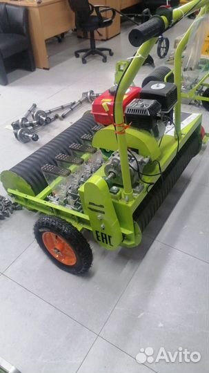 Сеялка самоходная овощная для мелких семян 8 рядов