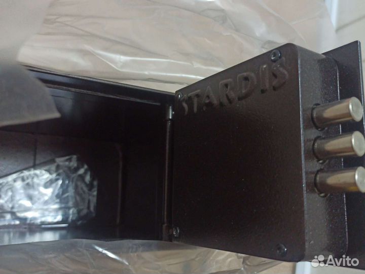 Автомобильный сейф