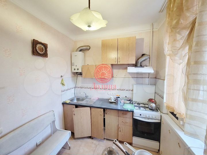 2-к. квартира, 42 м², 2/3 эт.