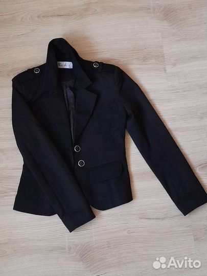 Пиджак школьный