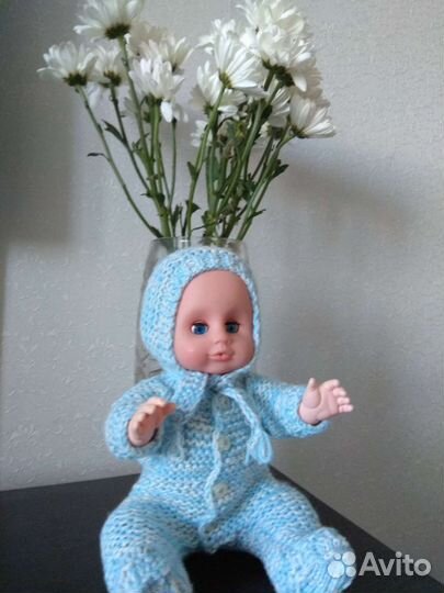 Кукла- пупс в вязаном комбинезоне