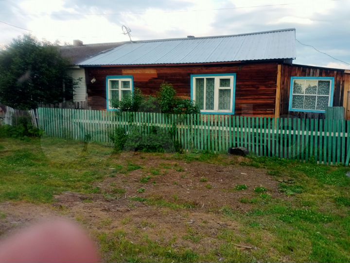 Дом 53 м² на участке 15 сот.