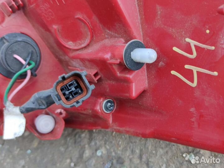 Фонарь задний правый Киа спортейдж 2013