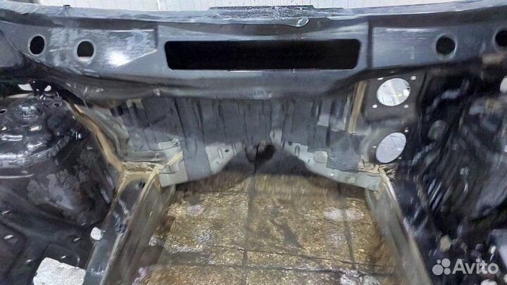 Кузов передняя часть Mercedes-Benz V-Class W447