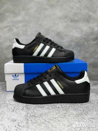 Кроссовки Adidas Superstar