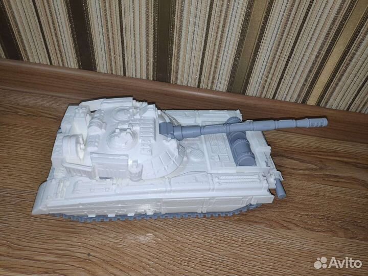 Танк Арктика