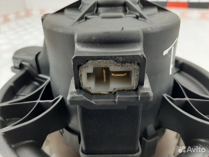 Моторчик печки для Hyundai-KIA i30 1 971132L000