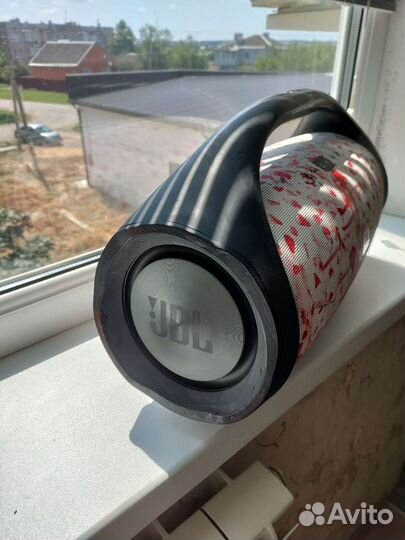 Jbl boombox 1