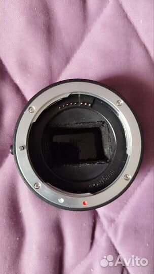 Зеркальный фотоаппарат