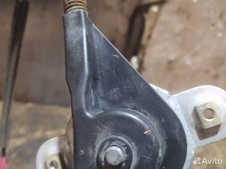 Стеклоподъемник задний правый Ford Mondeo I (1993—1996) 1, I, FD