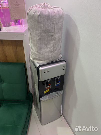 Куллер для воды