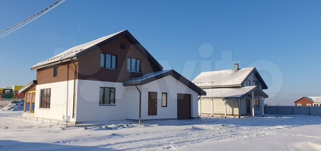 Коттедж 172,2 м² на участке 7,4 сот.