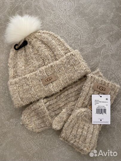 Новый комплект шапка и варежки UGG женский