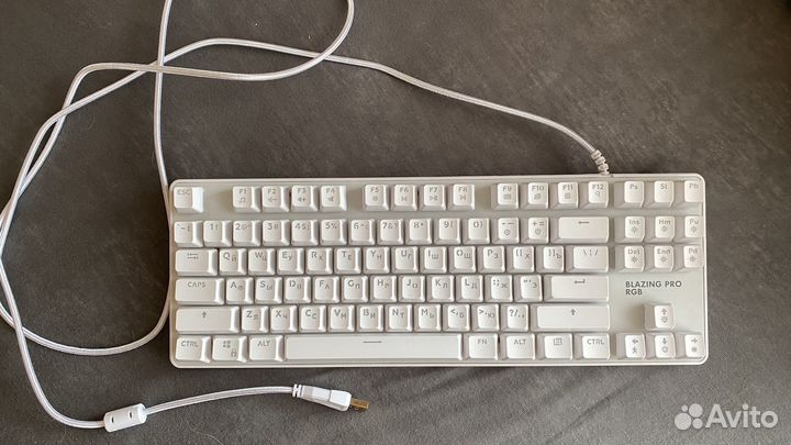 Игровая механическая клавиатура