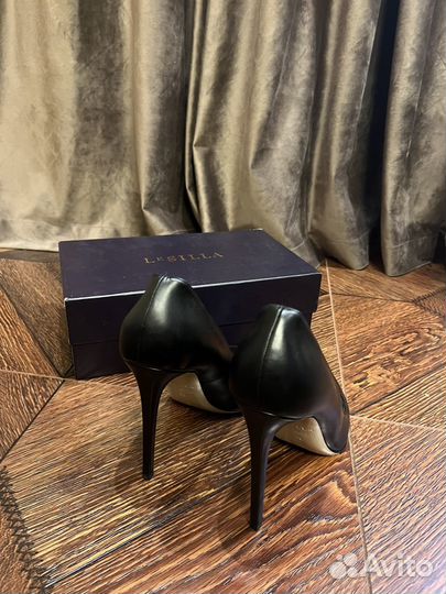 Туфли женские 39 размер натуральная кожа Le Silla