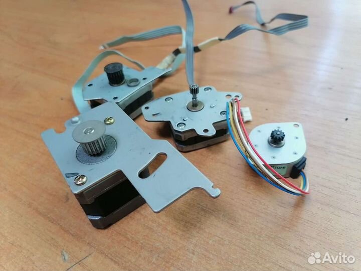 Шаговые двигатели от Epson FX-890/LX-350