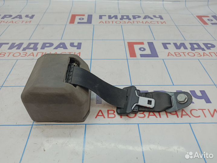 Ремень безопасности задний левый Peugeot 308 (T7)