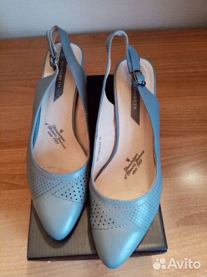 Туфли открытые 38 размера