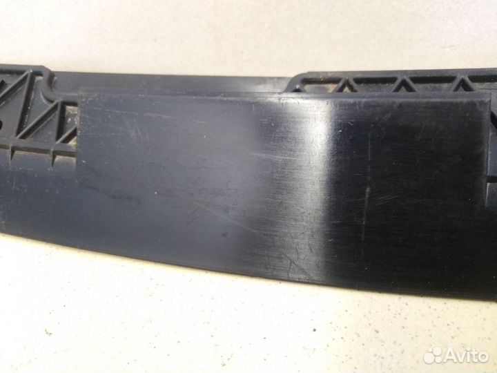 Накладка (кузов внутри) X1 E84 2009