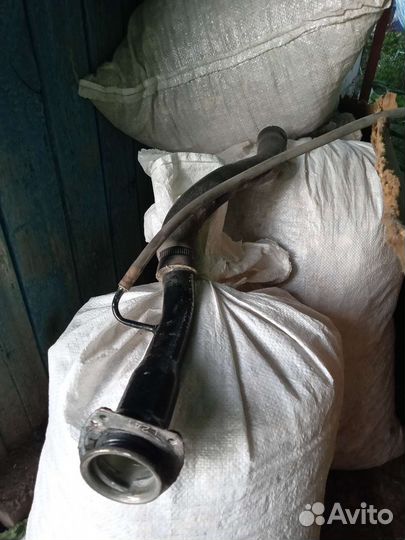 Заливная горловина chevrolet tracker