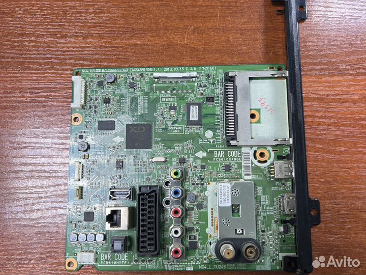 Разбор LG 32LA540V