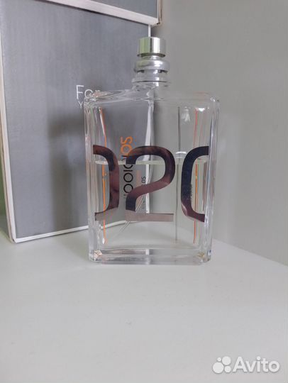 Escentric molecules 02, escentric 02