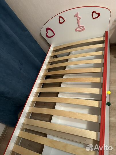 Кровать для девочки бу