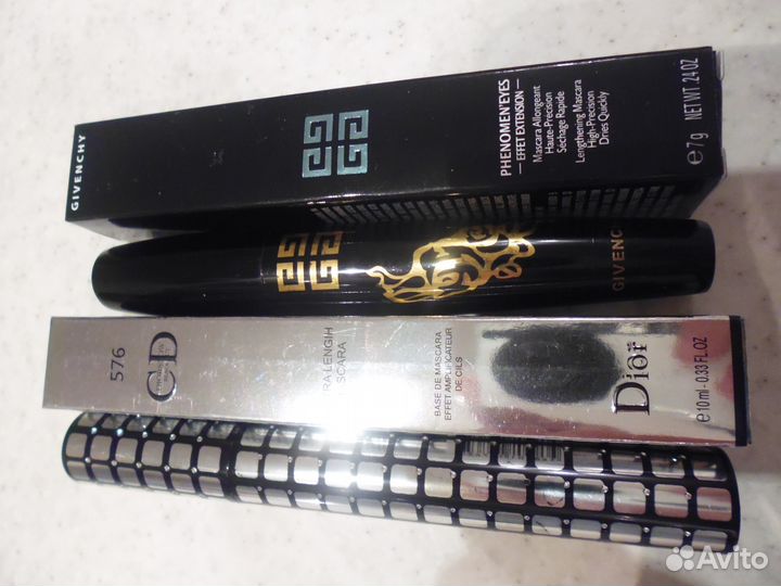 Тени, блески, тушь, помада