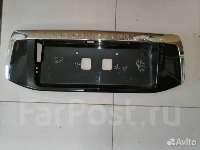 Продам накладку на 5- ю дверь Прадо 150 2009-2013г