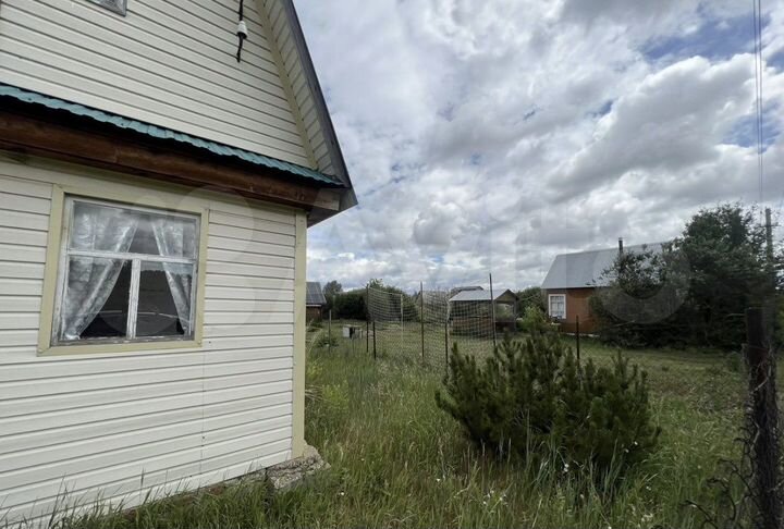 Дача 20 м² на участке 15 сот.