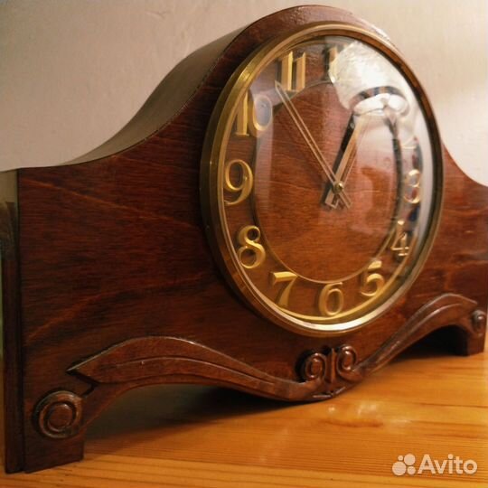 Часы настольные винтаж