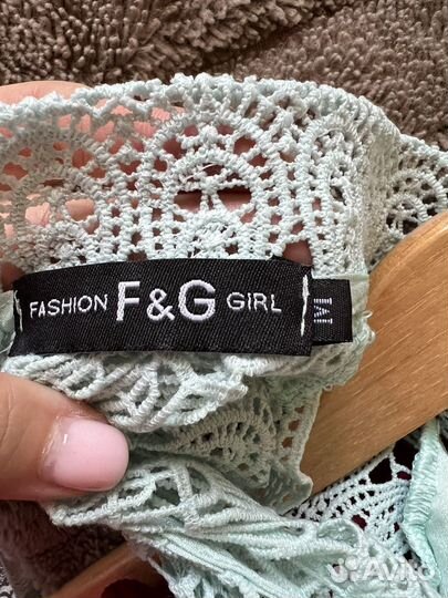 Платье коктейльное р. 44