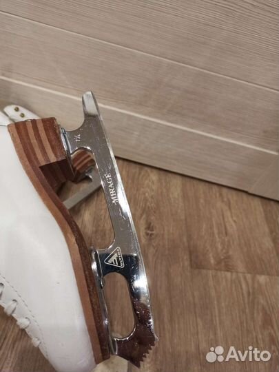 Коньки для фигурного катания Jackson elle