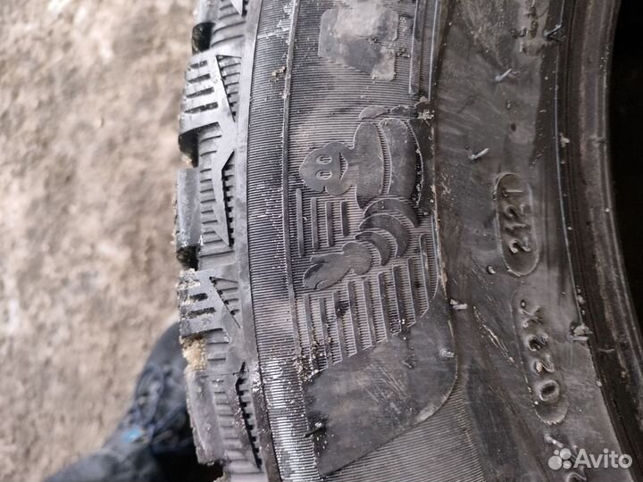 Michelin X-Ice North 4 225/65 R17