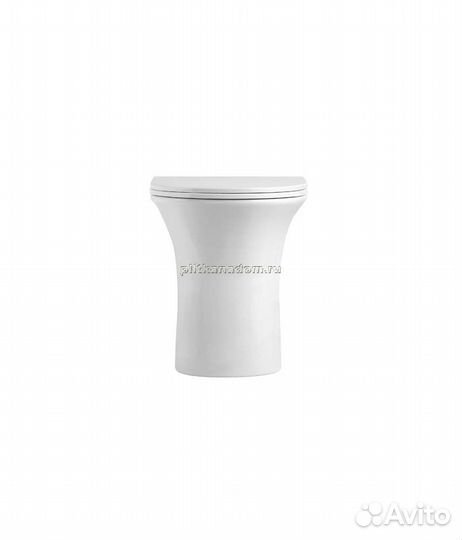 Унитаз пристенный Agger AT01200 безободковый, сиденье с микролифтом