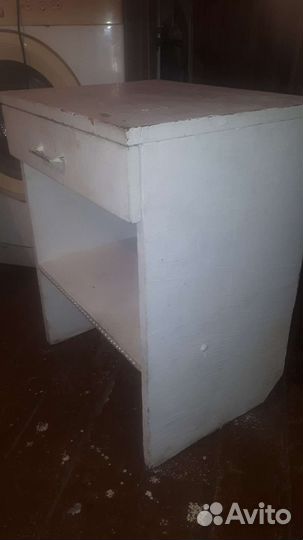 Тумбочка прикроватная бу