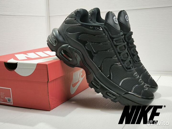 Кроссовки nike air max tn plus